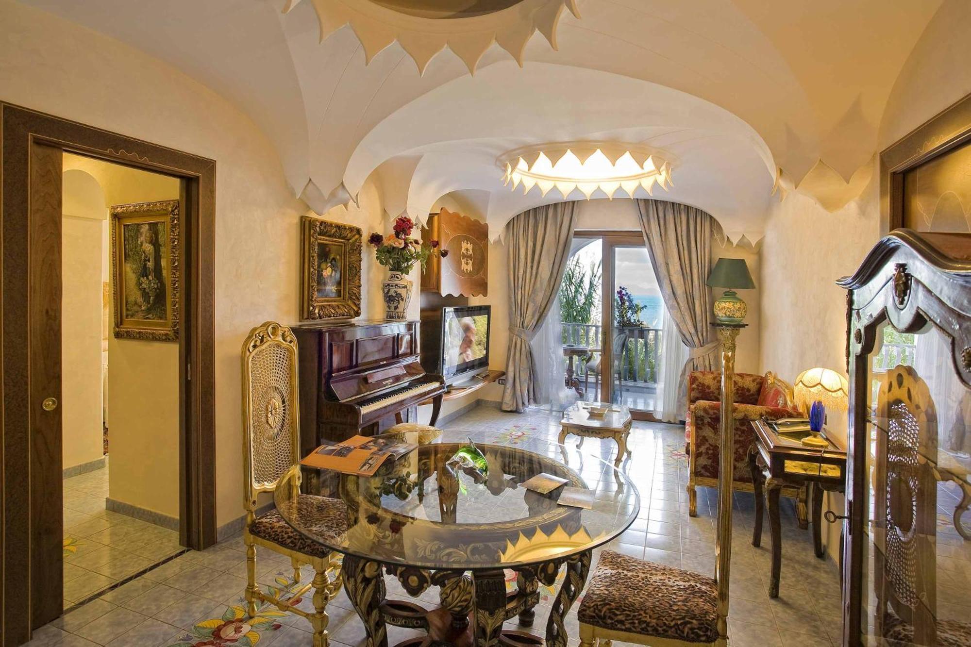 Strand Hotel Delfini Ischia Exterior foto