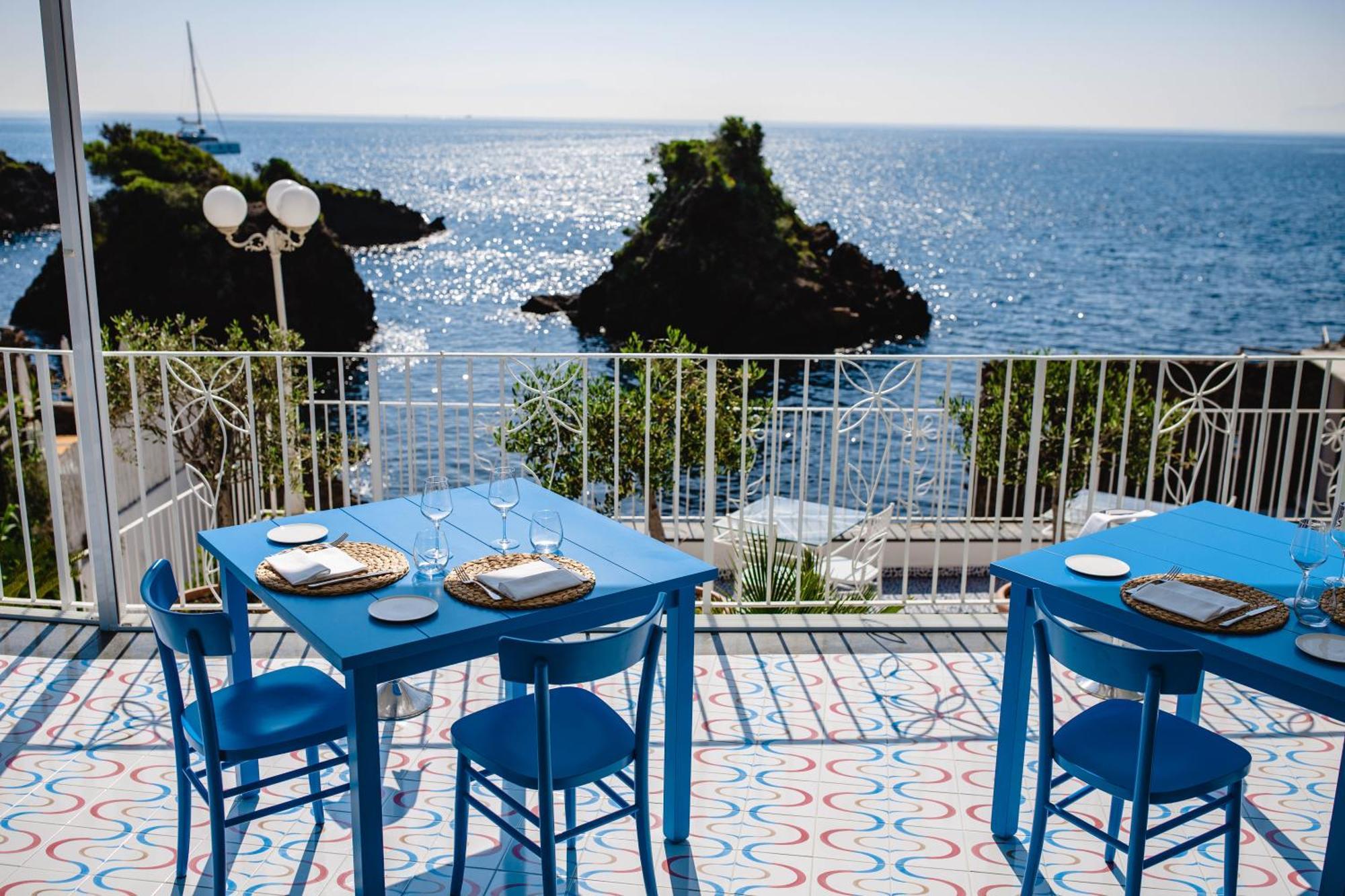 Strand Hotel Delfini Ischia Exterior foto