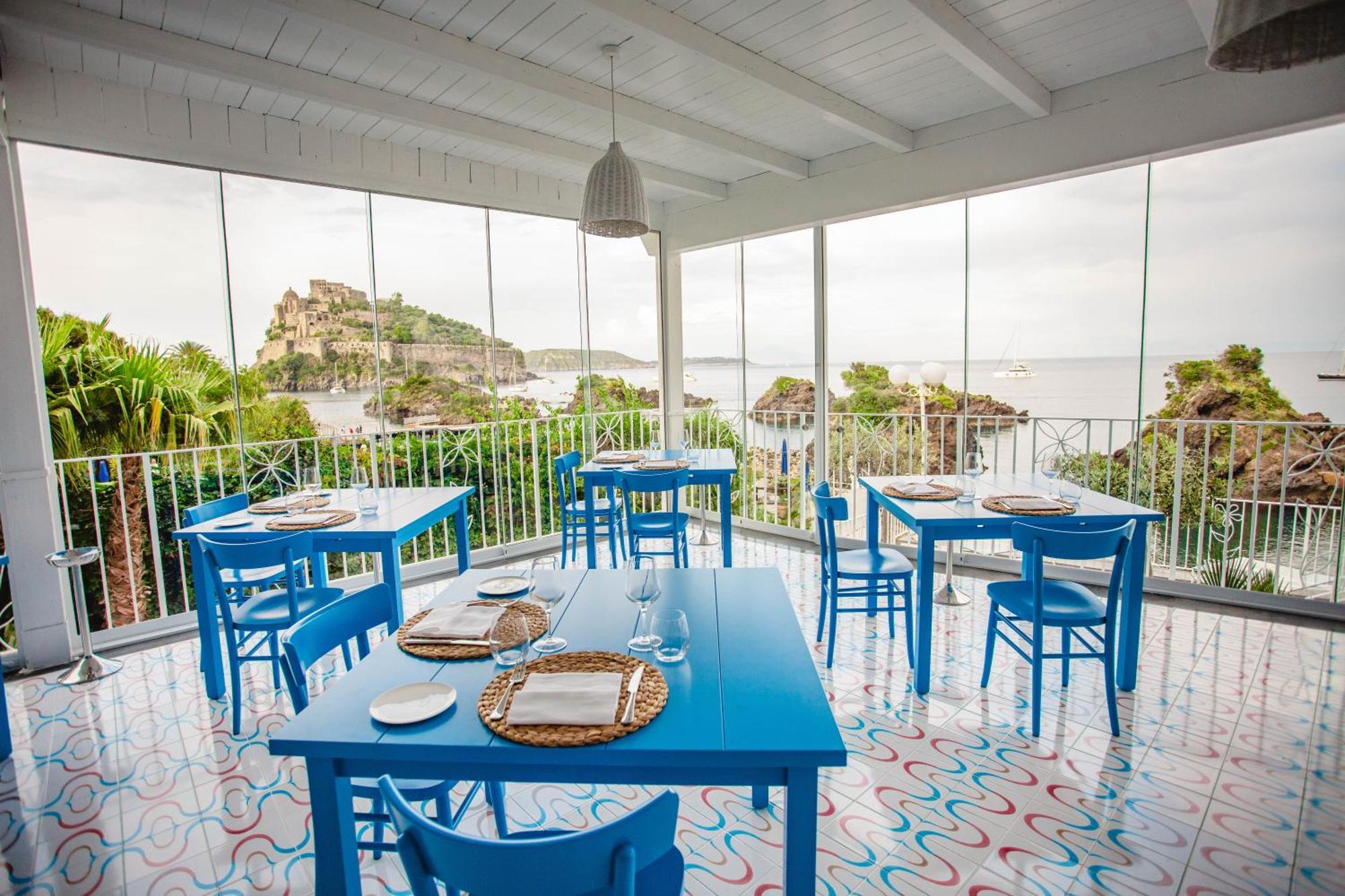 Strand Hotel Delfini Ischia Exterior foto