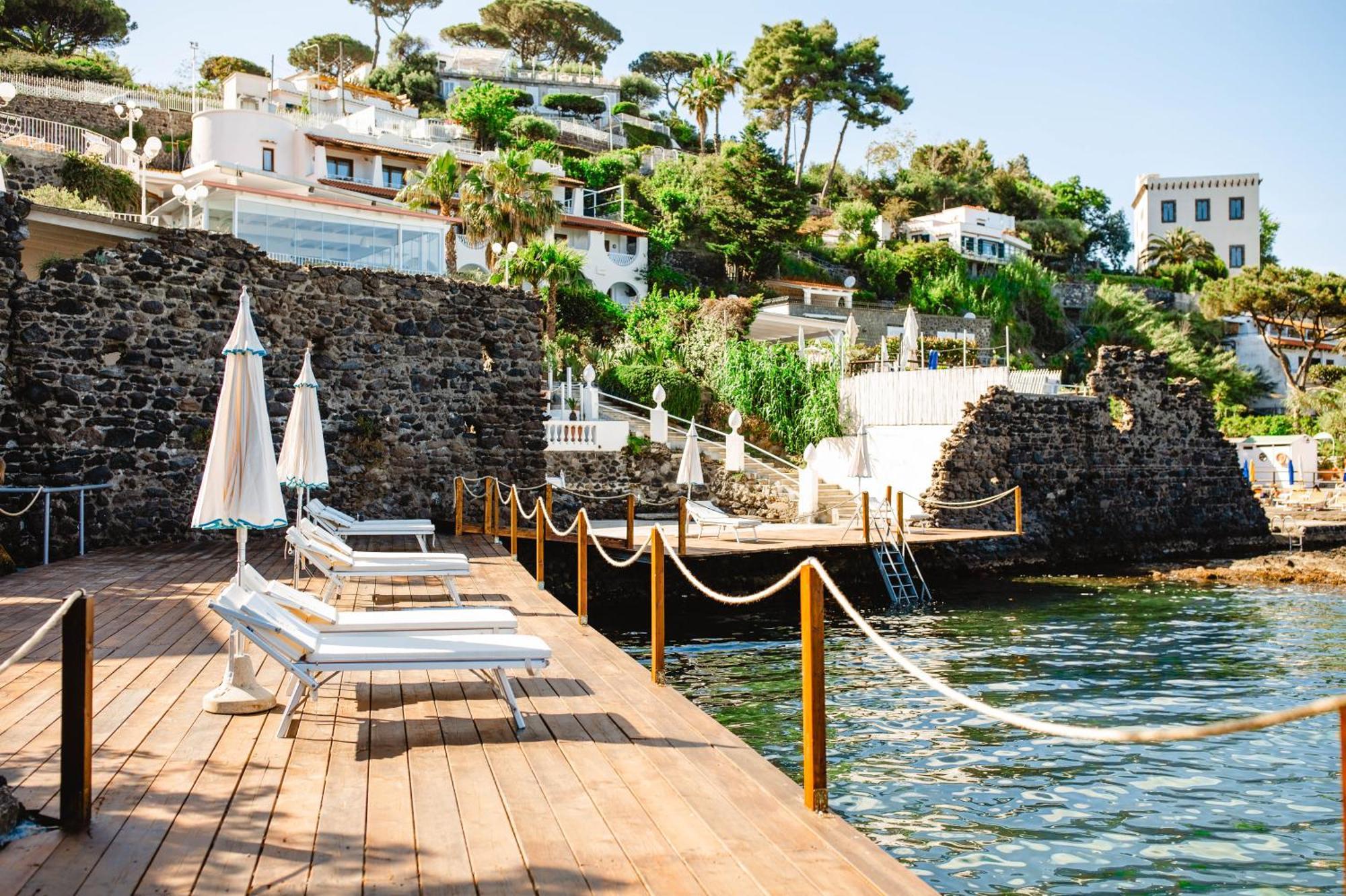 Strand Hotel Delfini Ischia Exterior foto