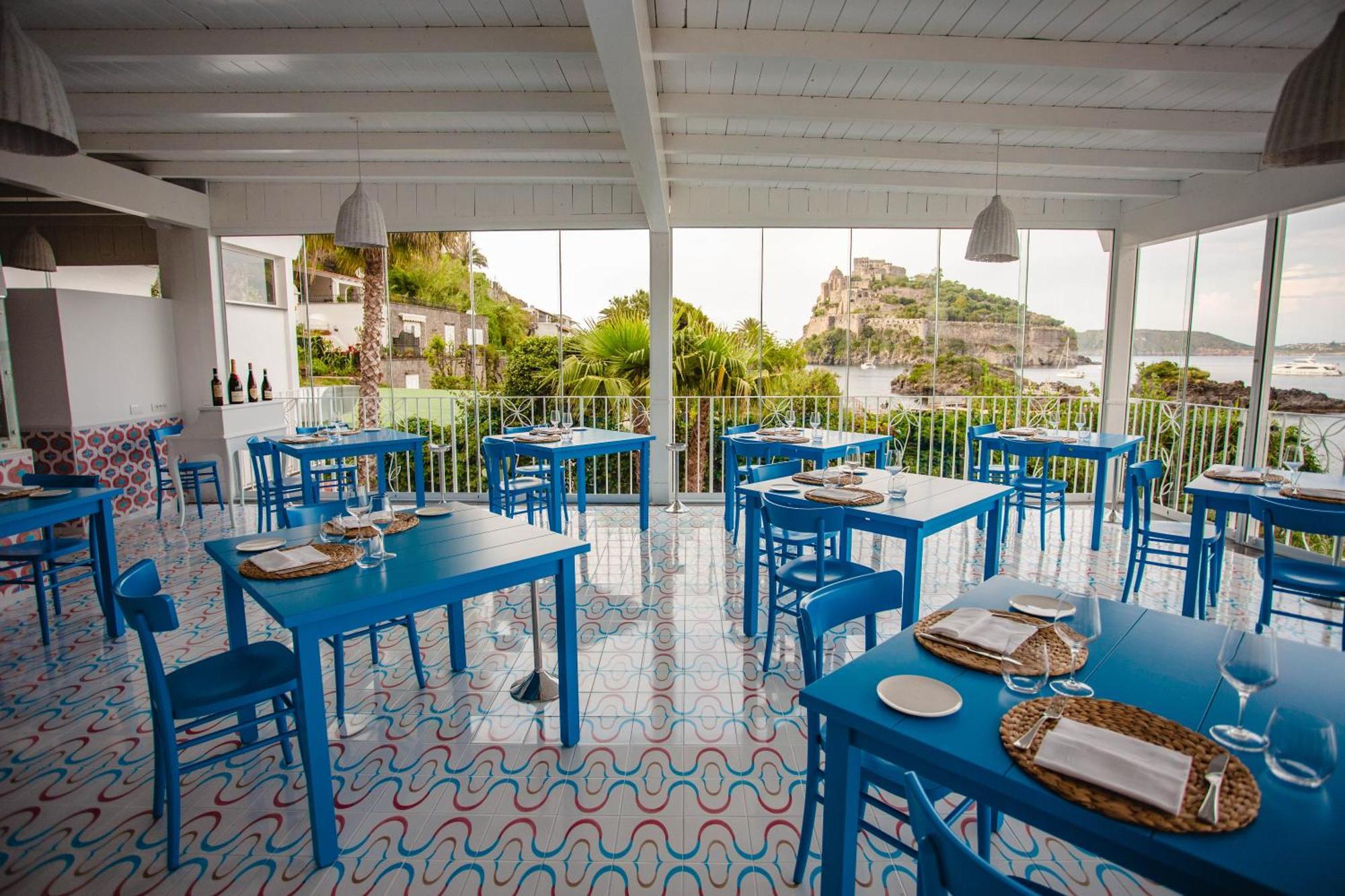 Strand Hotel Delfini Ischia Exterior foto