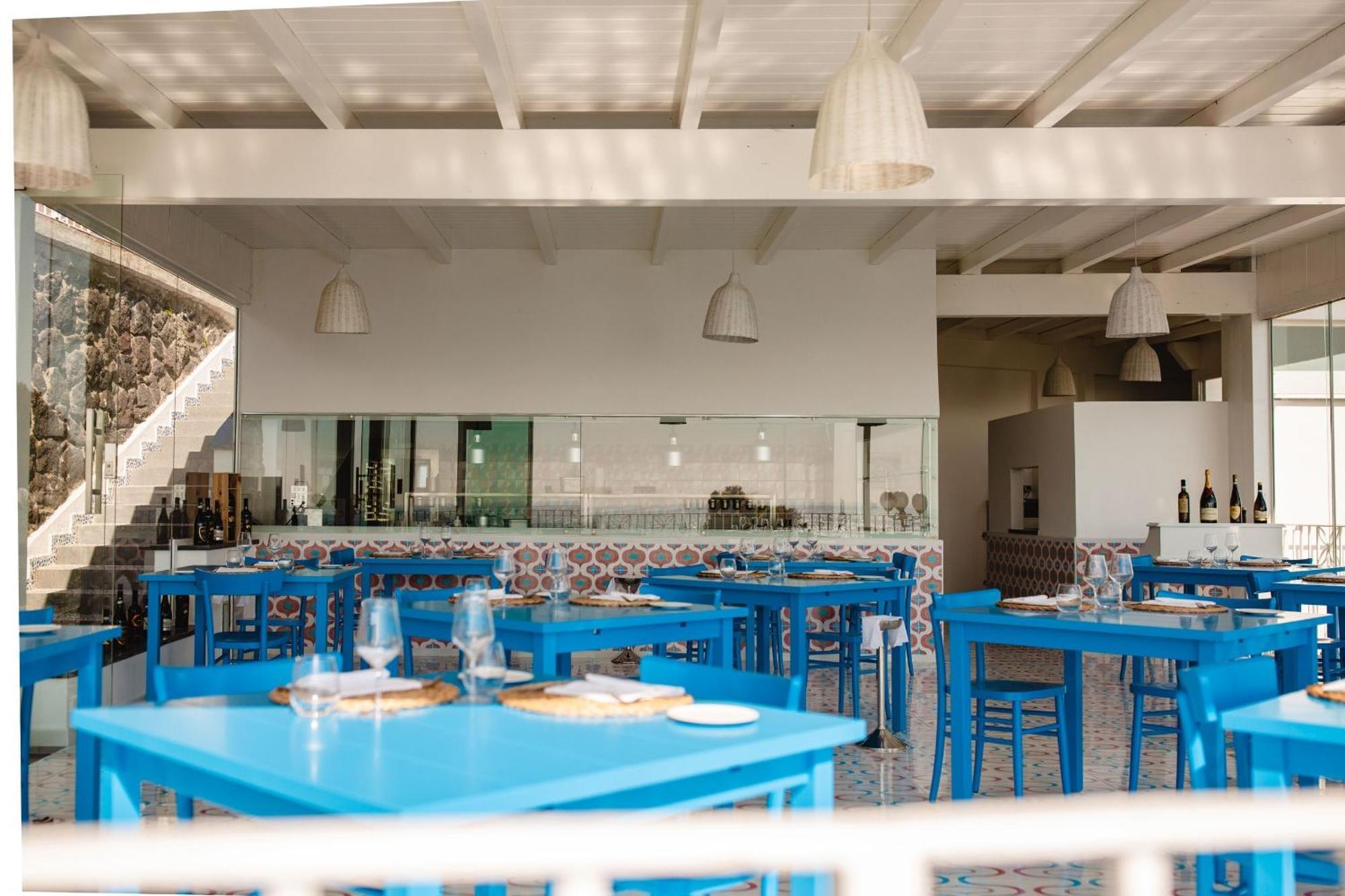 Strand Hotel Delfini Ischia Exterior foto